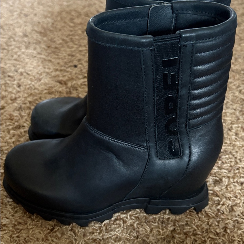 Sorel Joan of Arctic lll Moto Wedge Waterproof Boot size 5.5 Black Ankle Winter - Picture 2 of 9